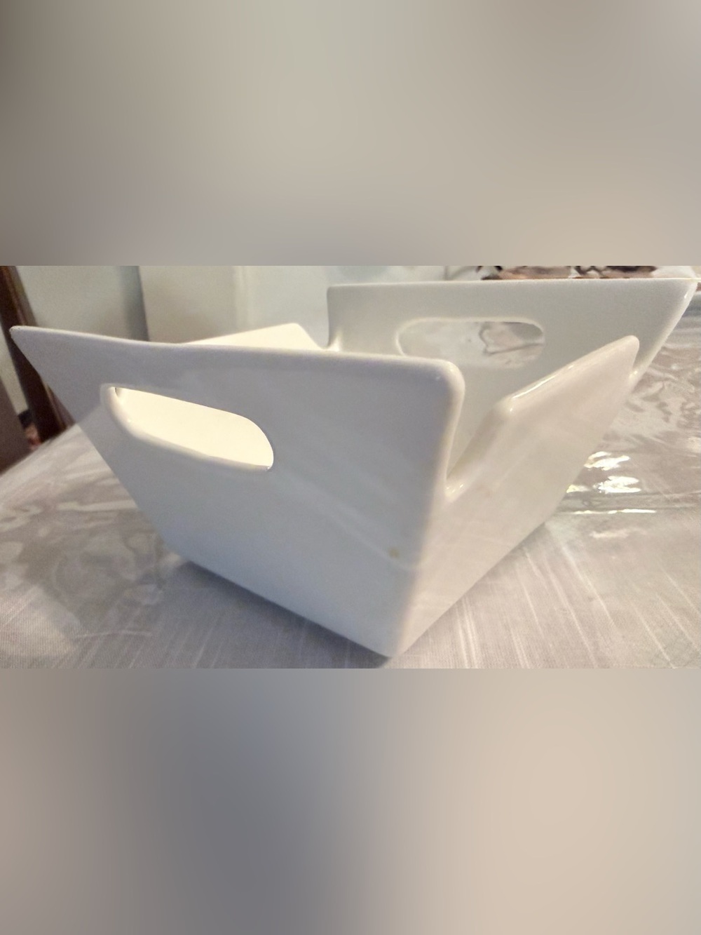 Storehouse White ceramic square basket good for serving berries small side dish - Picture 8 of 11